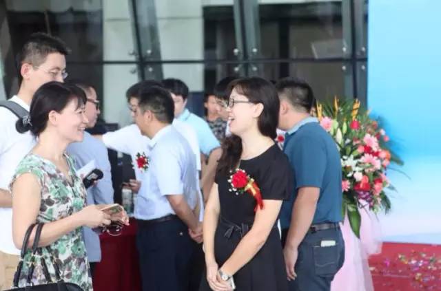 前海蛇口自贸区绿色智慧交通出行2.0版本上线仪式广受媒体关注，10多家媒体现场跟踪报道